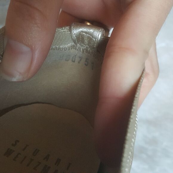 Stuart Weitzman Vintage Heels Pumps Gold Elastic Top Trim Block Heel Size 7.5 - Picture 15 of 16